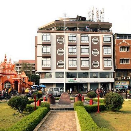 Hotel Satyaheera Mapusa Exterior foto